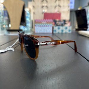 Persol 649